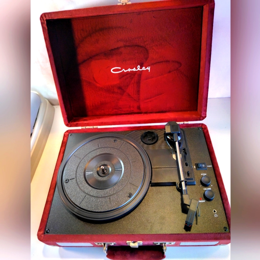 Crosley Red Portable Turntable